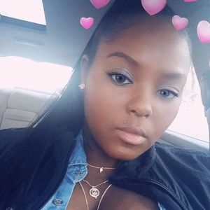 Meet your Posher, Tanajia